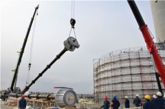 中电哈密50MW光热发电示范项目完成全部立式长轴泵吊装