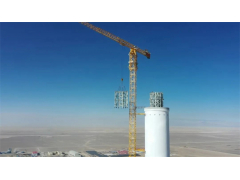 现场图 | 阿克塞75万千瓦光热+光伏项目吸热塔钢结构吊装工作正有序进行